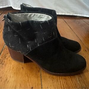 TOMS Zip Up Ankle Boot